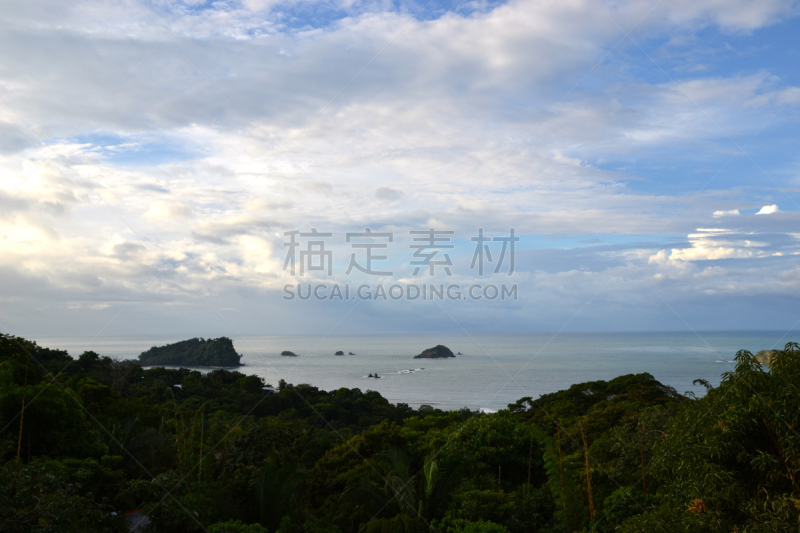 曼努埃尔安东尼奥国家公园,哥斯达黎加,风景,通向海滩,彭塔雷纳斯省,落日海滩,水平画幅,岩石,无人,蓝色