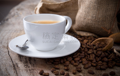 咖啡杯,烤咖啡豆,褐色,芳香的,水平画幅,无人,乡村风格,饮料,烟,特写