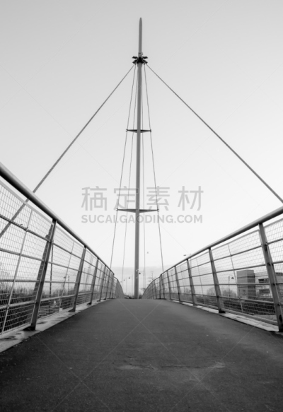 钢铁,琴码,巷,白色,垂直画幅,建筑,无人,车辆运输车,英格兰,户外