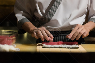 商业厨房,手,酒店,寿司,氦,一个物体,日本食品,主厨,烹调,工作