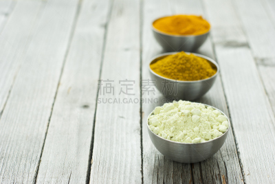 香料,圣泥印,绿芥末酱,咖喱粉,留白,水平画幅,木制,无人,研磨食品,金属