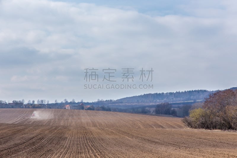 斯普林费德,天空,褐色,水平画幅,农业机器,陆用车,泥土,户外,剃刀片,拖拉机