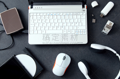 个人随身用品,笔记本电脑,计算机,石头,电缆,水平画幅,无人,商店,电子商务,硬盘驱动器
