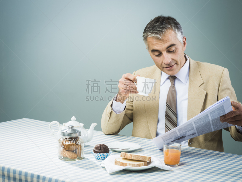 商务,早餐,有营养的,核试爆,蛇果,巧克力脆饼,咖啡糖和可可粉交易,橙汁,餐具,水平画幅