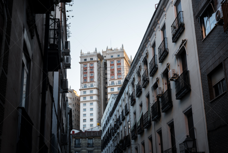 Edificio España art deco skyscraper in Plaza de España