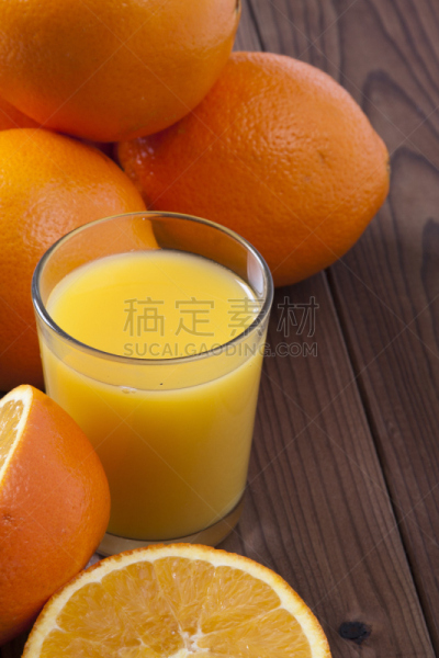 橙子,巴伦西亚桔,橙汁,垂直画幅,无人,果汁,户外,饮料,特写,彩色图片