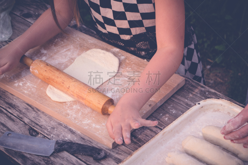 小麦面团,面糊,水平画幅,鸡蛋,烘焙糕点,膳食,面包店,面粉,面包,擀面杖