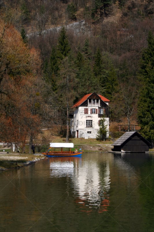 房屋,湖,自然,垂直画幅,水,旅游目的地,布雷德湖,julian alps,无人,乡村