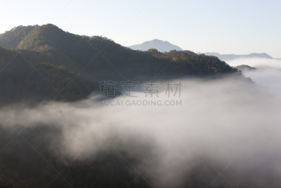 山,雾,春川,江原道,自然,天空,水平画幅,地形,秋天,无人