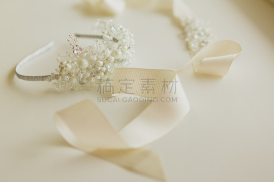 个人随身用品,新娘,婚礼,珠母,宝石,水平画幅,纯净,珠宝,组物体,花束