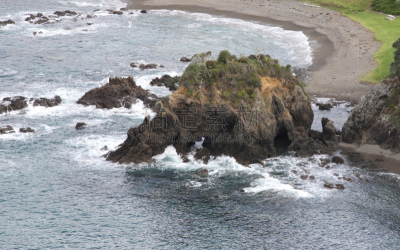 石中洞,bay of islands,水,留白,洞,水平画幅,风化的,无人,户外,海浪