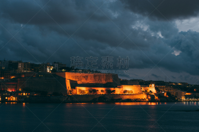 夜晚,瓦莱塔,马耳他,自然美,摄像机拍摄角度,城市生活,云景,海港,云,黄昏