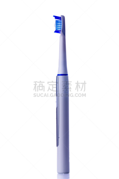 垂直画幅,电动牙刷,分离着色,白色背景,美,无人,人的嘴,牙医,塑胶,干净
