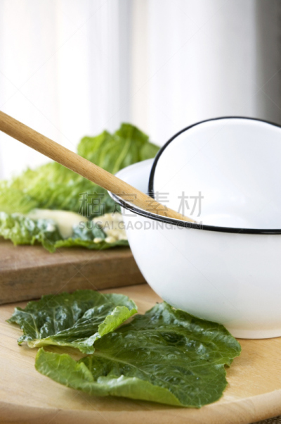 商业厨房,白色,碗,垂直画幅,开胃品,膳食,特写,千岛酱,莴苣,色拉调料