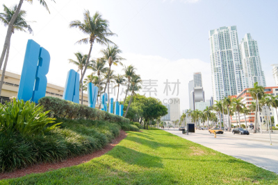 迈阿密,比斯坎湾林荫达道,海湾舫公园露天剧场,海港,摩天大楼,图像,佛罗里达,草,美国,多色的