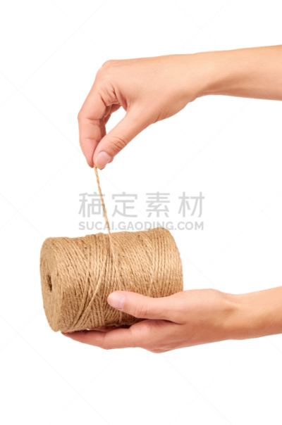 干草卷,线绳,白色背景,线轴,手,分离着色,电缆,垂直画幅,球,辫状