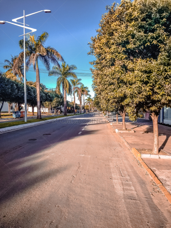 Panorâmica da rua no centro da cidade de Lucas do Rio Verde, Mato Grosso, MT, Brasil.