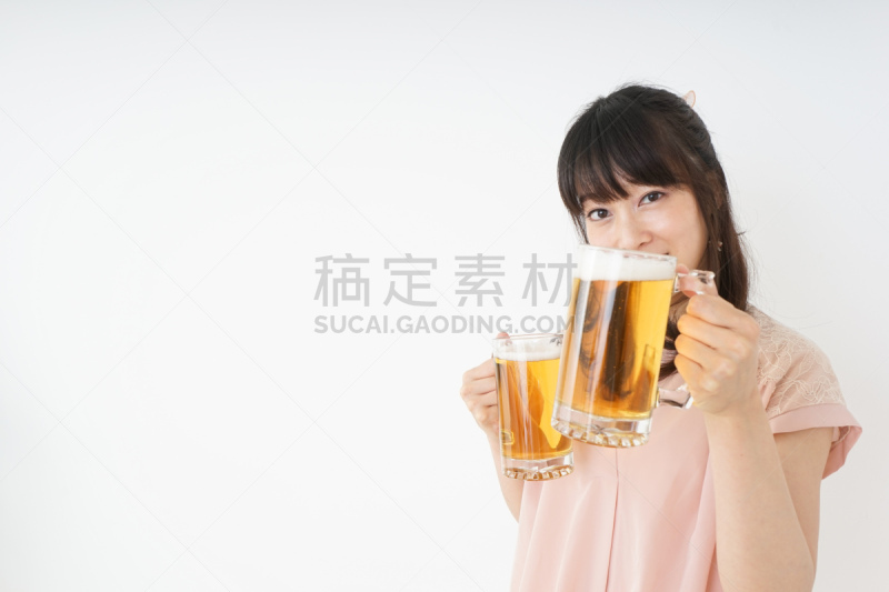 啤酒,青年女人,啤酒节,朝鲜民族,快乐时光,留白,半身像,古老的,含酒精饮料,夏天