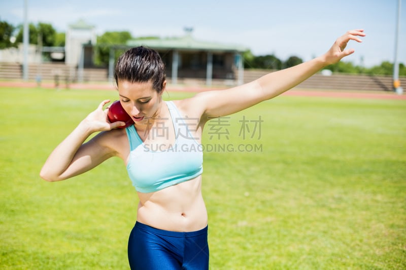 球,推铅球,田径运动员,女性,女子田径赛项目,球洞区,体育场,扔,准备