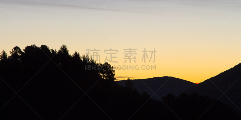 塞文山区,黎明,天空,美,水平画幅,云,山,无人,早晨,夏天