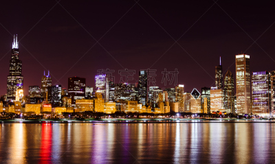 城市天际线,芝加哥鲁普商业区,夜晚,芝加哥市,密歇根湖,水,水平画幅,建筑,无人,城市生活