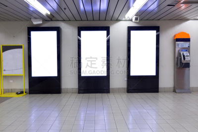 空白的,布告栏,三个物体,火车站,概念和主题,巴士,水平画幅,无人