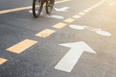 自行车道,大特写,城市生活,飙摩托车者,纽约自行车分享系统,野外骑行道路,沥青,踏板,通勤者,车轮