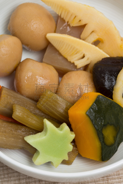 蔬菜,炖品,蜂斗菜,芋头,莲藕,笋,拖把,垂直画幅,胡萝卜,荷花