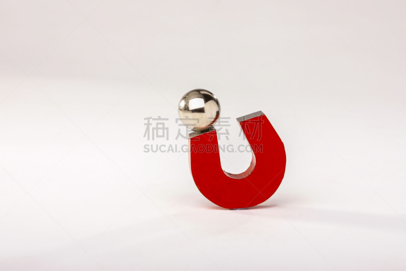 磁铁,影棚拍摄,红色,水平画幅,无人,白色背景,背景分离,马蹄形磁铁,金属,方向