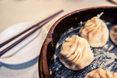 传统,中国食品,中式小笼包,塞满了的,蒸菜,汤匙,小麦面团,筷子,上海,水平画幅