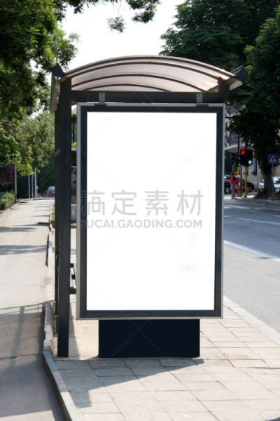 公共汽车站,街道,白昼,晴朗,垂直画幅,留白,郊区,图像,想法,白色