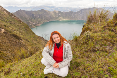 quilotoa,旅行者,湖,欧洲,阿尔蒂普拉诺山脉,火山喷口,水平画幅,巨大的,在边上,户外