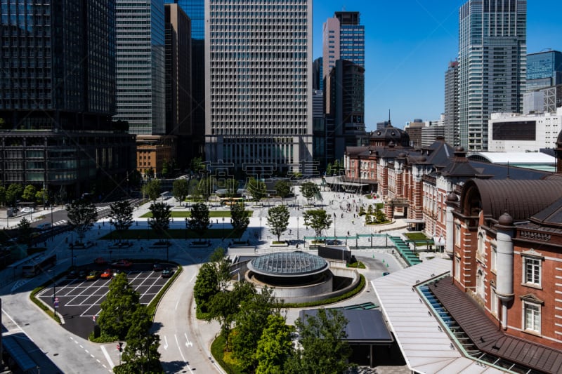 Tokyo Station and the Marunouchi Building group１