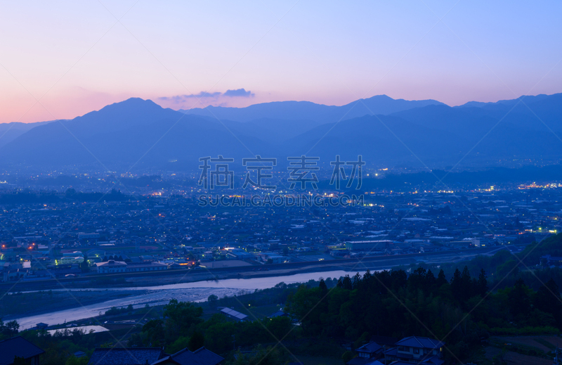 颐达,黄昏,城市,长野县,天空,美,里山,水平画幅,透过窗户往外看