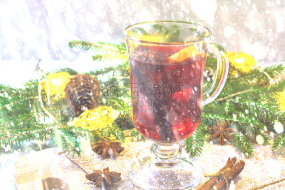 热甜红酒,蜡烛,背景,新年前夕,玻璃杯,嫩枝,花环,羊毛帽,葡萄酒,新的