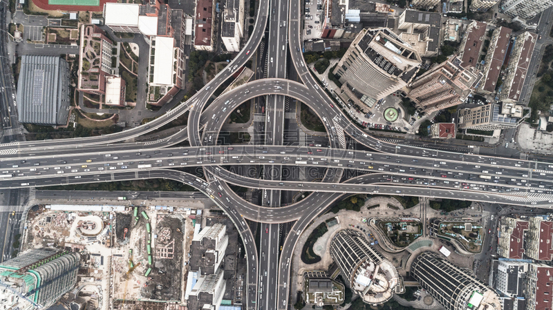 公路,城市,高架道路,航拍视角,多云,白昼,高视角,陆用车,十字路口,都市风景