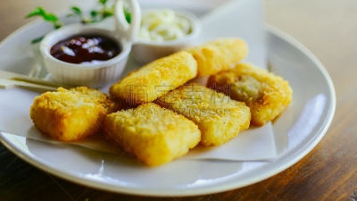 炸鸡块,盘子,坦格朗,黄油鸡卷,开胃板,裹面包屑,餐具,饮食,水平画幅,无人