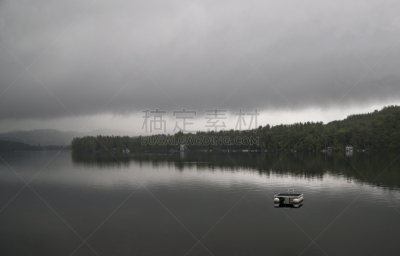 早晨,湖,水,天空,暴风雨,水平画幅,山,无人,户外,戏剧性的天空