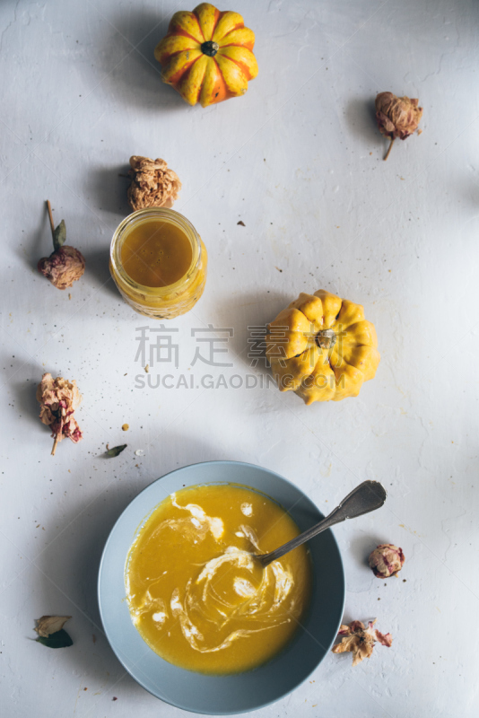 汤,冬天,垂直画幅,留白,高视角,开胃品,南瓜汤,南瓜,木匙,膳食