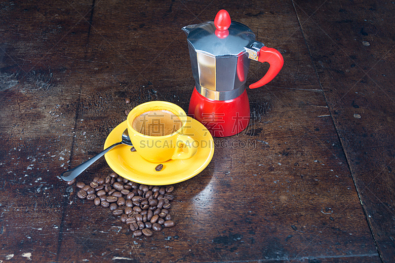 咖啡杯,豆,咖啡,阿拉比卡咖啡,烤咖啡豆,早餐,桌子,水平画幅,木制,茶碟