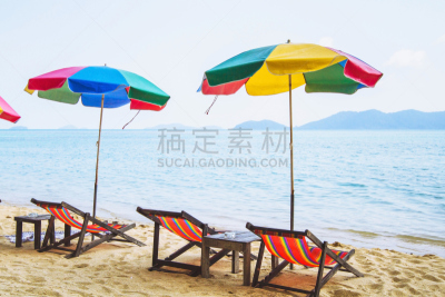 椅子,海滩,伞,多色的,露天平台,水,天空,度假胜地,沙滩椅,水平画幅