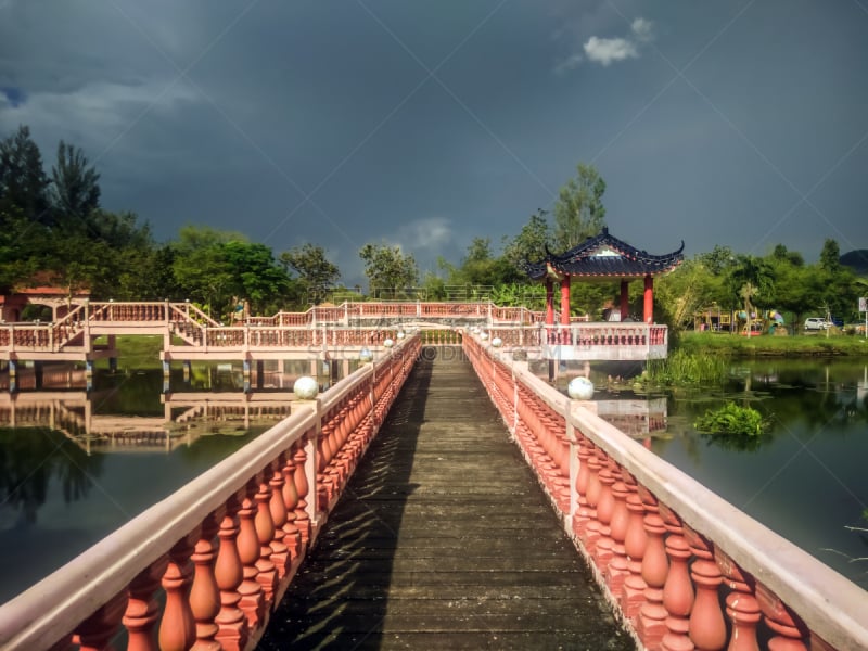 Melati Lake in Perlis, Malaysia is a natural wetland within development area. The park is famous for its lakes and its recreational facilities. Melati Lake derives its name from the fragrant Jasmine flower. It could probably adapted Melati from the adjace