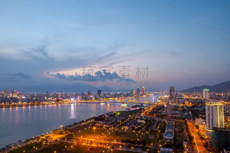 Da Nang, Vietnam – Business and Administrative District of Da Nang city on the Han River during night with night views. Picture taken on Apr 2018