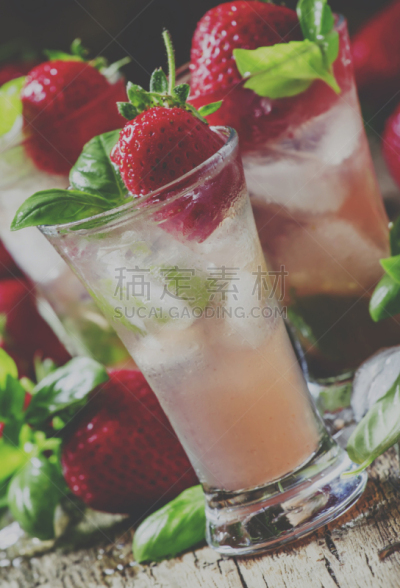 鸡尾酒,草莓,罗勒,绿色,木制,青柠汁,背景,冰块,选择对焦,复古