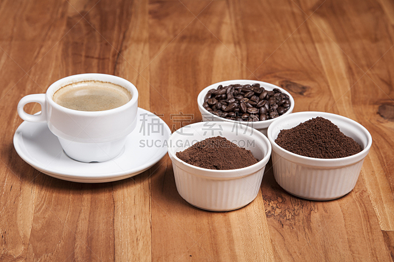 咖啡,桌子,烤咖啡豆,褐色,水平画幅,无人,早晨,饮料,烤的,泡泡