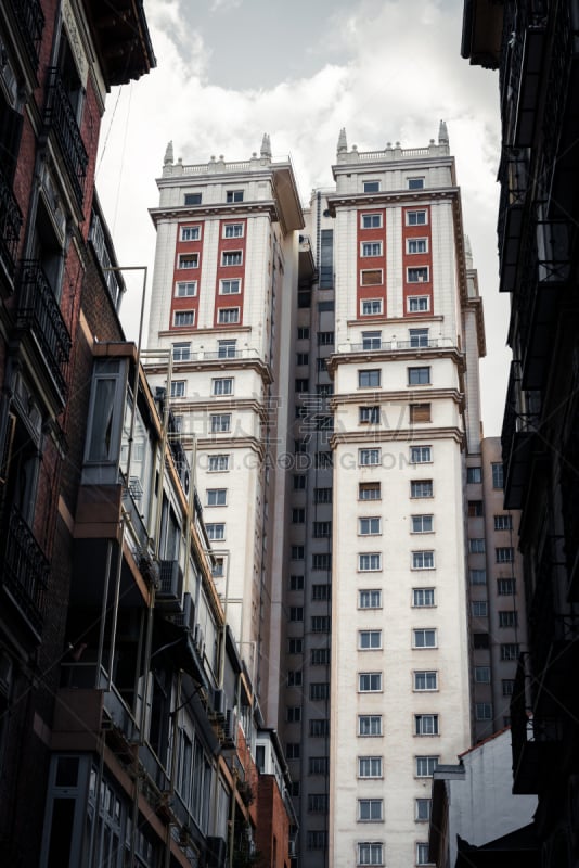 Edificio España art deco skyscraper in Plaza de España