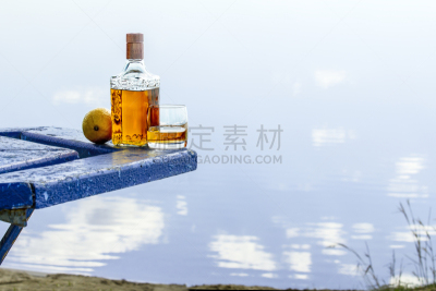 湖,柠檬,海滩,瓶子,特其拉,玻璃杯,天空,白兰地酒杯,水平画幅,无人