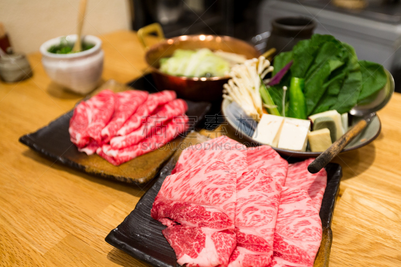 涮涮锅,金针菇,日式炖菜,餐桌,餐具,饮食,圆形,水平画幅,无人,膳食