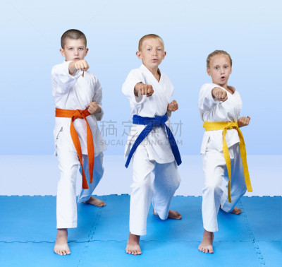 腰带,三个人,个性,重拳,手臂,武术,水平画幅,安全,运动员,迈泰