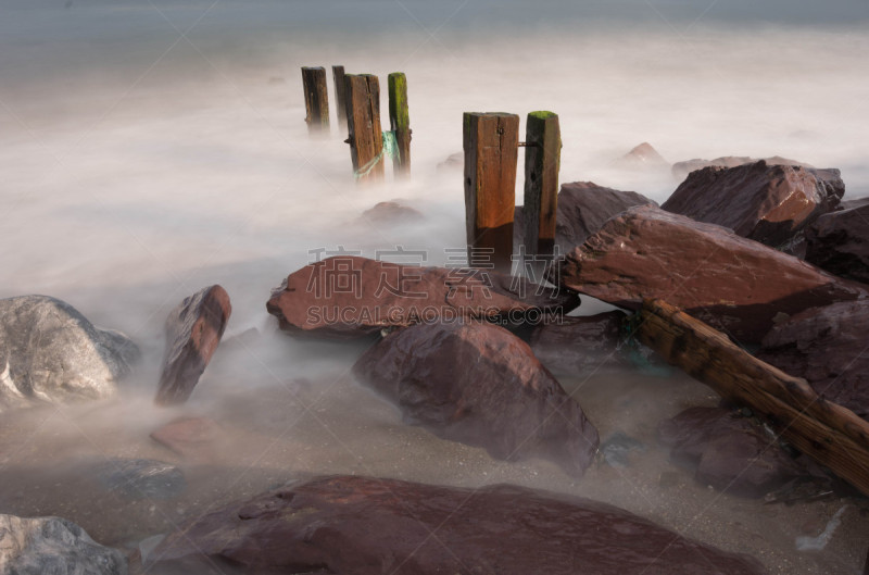 海浪,破浪堤,防波堤,水平画幅,岩石,无人,阴影,户外,海洋,波浪